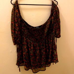 American Eagle Outfitters off shoulder black floral cropped top S